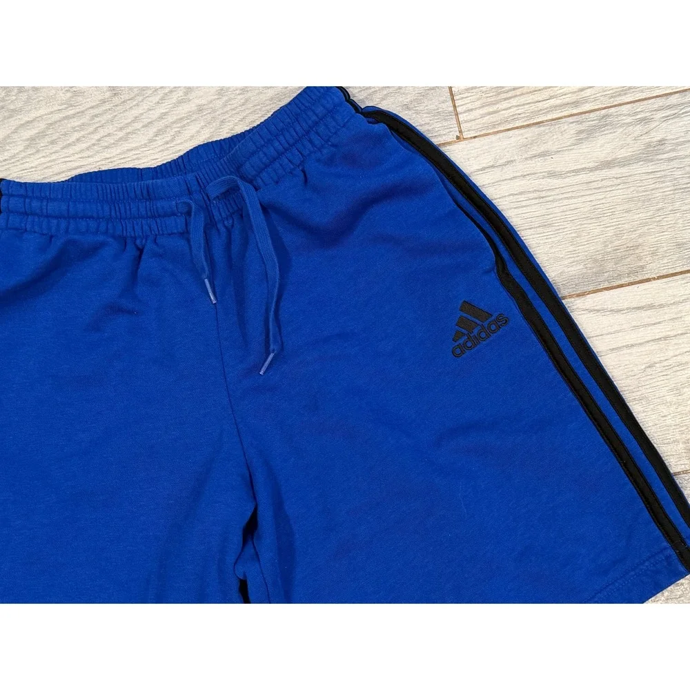 Adidas Essential Fleece Shorts Mens Large H20852 3-Stripe Activewear Pockets